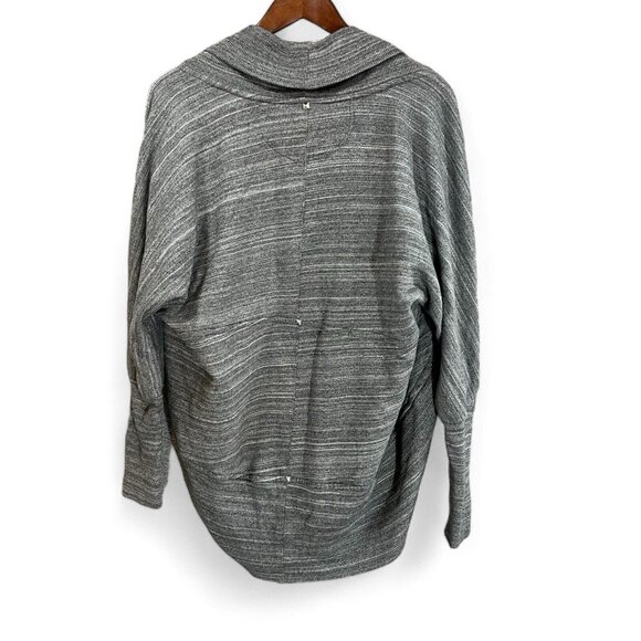 Wilfred Womens Cardigan Sweater Small Aritzia Gray Shrug Long Sleeve Open Front - Picture 2 of 13